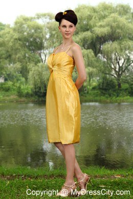 Exquisite Knee-length Yellow Ruched Spaghetti Straps Bridesmaid Dress