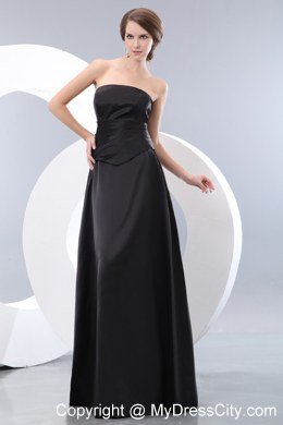 Chic Black Empire Strapless Ruching Dresses For Bridesmaid Floor-length