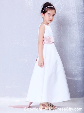 A-line Scoop Taffeta Sash Decorate Flower Girl Dress in White and Pink