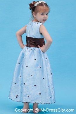 Baby Blue Scoop Neckline Appliques and Belt Decorate Flower Girl Dress