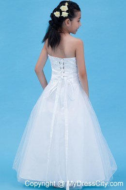 2013 Sweetheart Floor-length Appliques Decorate Flower Girl Dress in Tulle