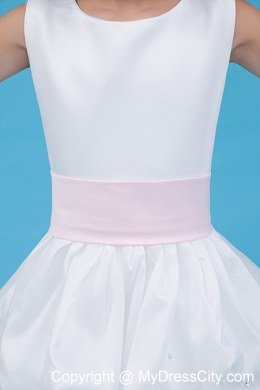 Floor-length White Flower Girl Dress A-line Style with Scoop and Belt