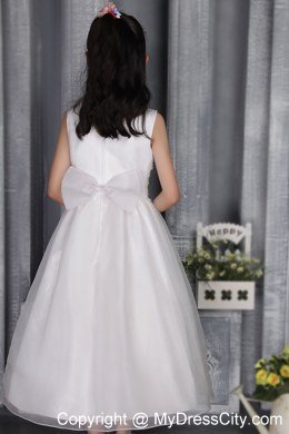 A-line Ankle-length Scoop and Appliques Designed Flower Girl Dress