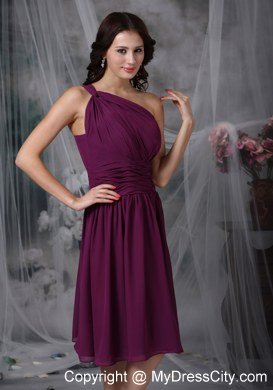 One Shoulder Knee-length Ruched Homecoming Dress in Purple