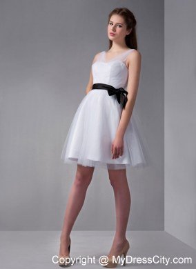 White Homecoming Dresses with Sheer Straps Black Sash Mini-length