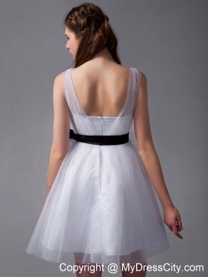 White Homecoming Dresses with Sheer Straps Black Sash Mini-length