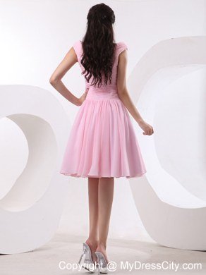 Bateau Knee-length Baby Pink Homecoming Dress With Ruched Bodice