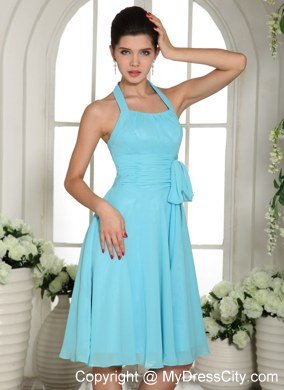 Knee-length Halter Aqua Blue Chiffon Homecoming Dresses Sashed