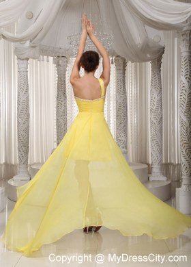 High-low Yellow A-line One Shoulder Homecoming Dress Beaded