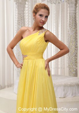 Yellow One Shoulder Beading and Ruches Prom Dresses in 2013