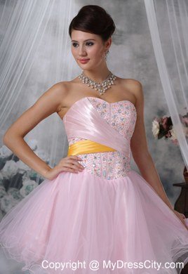 Beaded Decorate Bodice Baby Pink Short Prom Dress For 2013