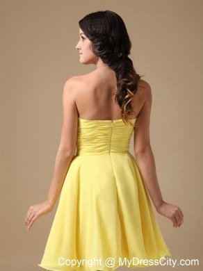 Yellow A-line Sweetheart Chiffon Short Prom Dress with Beading