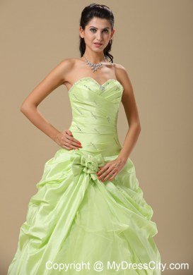 Tailor Made Flowers Sweetheart Beaded Yellow Green Sweet 16 Dresses