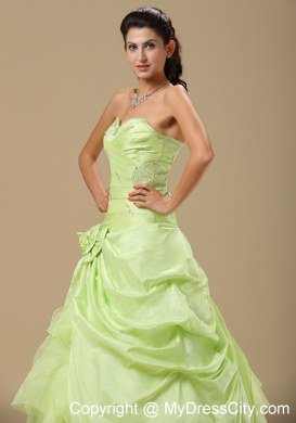 Tailor Made Flowers Sweetheart Beaded Yellow Green Sweet 16 Dresses