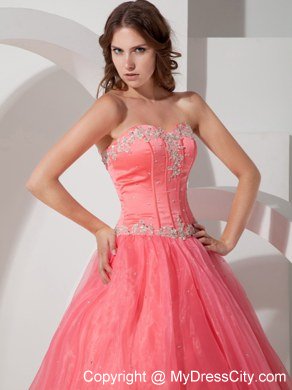 Sweetheart Appliques With Beading Coral Red Quinceanera Dresses