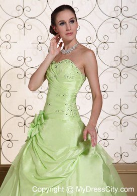 Elegant Sweetheart Flower Beading Yellow Green Dresses For Sweet 15