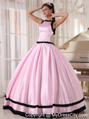 Bateau Zipper Up Back Baby Pink Sweet Sixteen Dresses With Black Hem