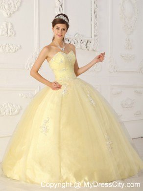 Tulle Appliques Sweetheart Light Yellow Quinceanera Dresses For Cheap