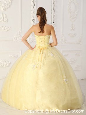 Tulle Appliques Sweetheart Light Yellow Quinceanera Dresses For Cheap