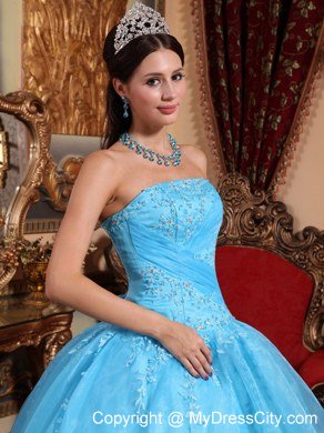 Elegant Strapless Organza Appliques Aqua Blue Quinceanera Gowns