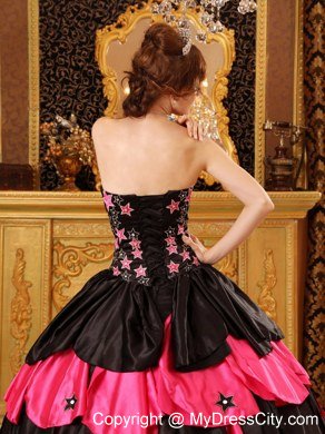 Taffeta Embroidery Strapless Tiered Black and Red Quinceanera Dresses