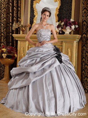 Gray Strapless Beading Appliques Flowers Sleeveless Quinceanera Gown