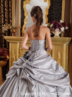 Gray Strapless Beading Appliques Flowers Sleeveless Quinceanera Gown