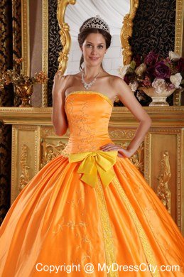 Beaded Neckline Orange Strapless Sweet 15 Dresses Embroidery Bow