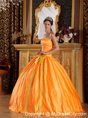 Beaded Neckline Orange Strapless Sweet 15 Dresses Embroidery Bow