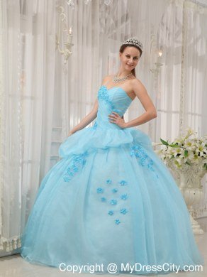 Elegant Sweetheart Ruching Appliques Light Blue Quinceanera Dress