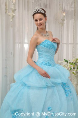 Elegant Sweetheart Ruching Appliques Light Blue Quinceanera Dress