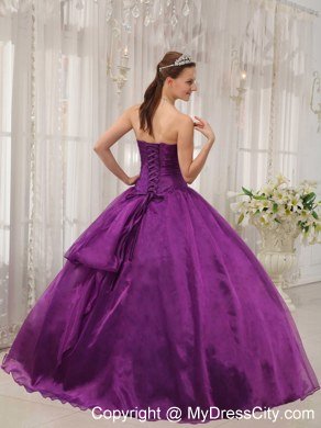 Beading Purple Strapless Quinceanera Dress with Fitted Waist