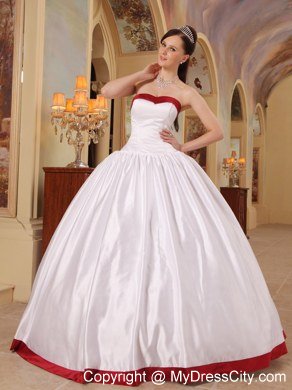 White Sweetheart Lace up Simple Quinceanera Dress with Sleeveless