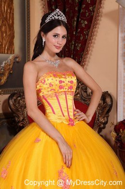 Yellow Strapless Lace Appliques Full Length Quinceanera Dress