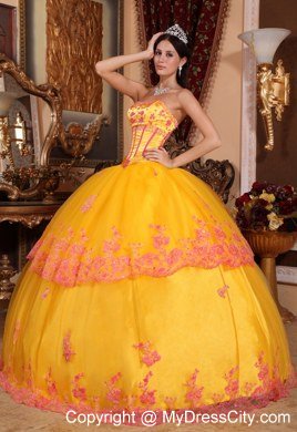 Yellow Strapless Lace Appliques Full Length Quinceanera Dress