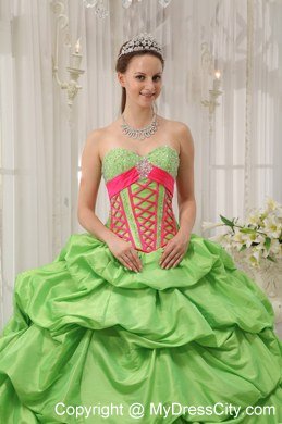 Sweetheart Beading Pick-ups Spring Green Spring Quinceanera Dress