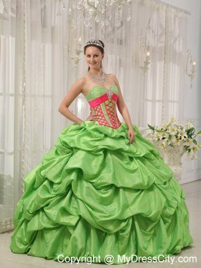 Sweetheart Beading Pick-ups Spring Green Spring Quinceanera Dress