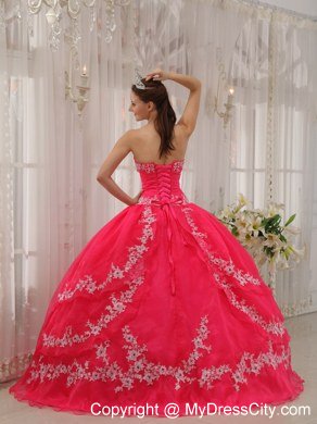 Sweetheart Appliques Coral Red 2013 Quinceanera Dress For Girls