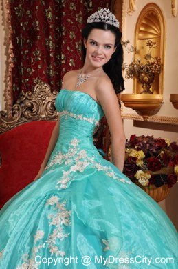 Beautiful Aqua Blue Strapless Ruching Appliques Quinceanera Dress