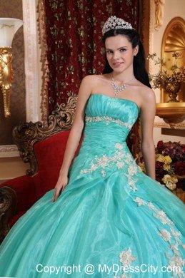 Beautiful Aqua Blue Strapless Ruching Appliques Quinceanera Dress