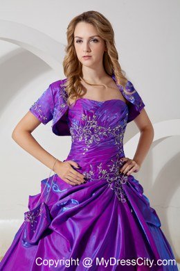 Purple Strapless Embroidery Quinceanera Gowns with Quinceanera Dress