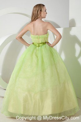 Spring Green A-line Princess Strapless Sweet 15 Dresses with zipper back