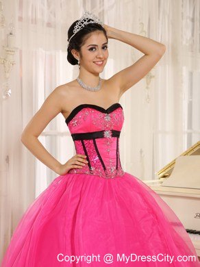 Beaded Decorate Sweetheart 2013 Qunceanera Dress in Hot Pink