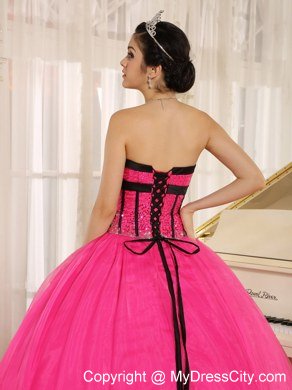 Beaded Decorate Sweetheart 2013 Qunceanera Dress in Hot Pink