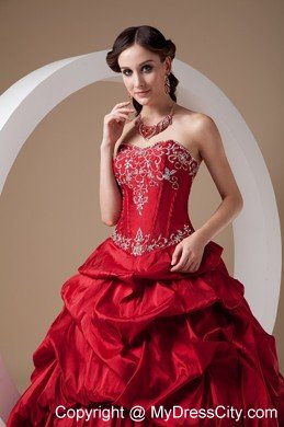 2013 Red Appliques Pick-ups Dress for Sweet 16 with Taffeta