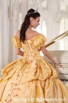 Off Shoulder Pick Ups Embroidery Gold Quinceanera Dress with Short Sleeves