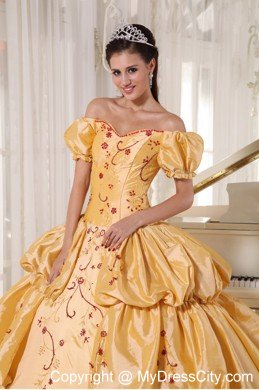 Off Shoulder Pick Ups Embroidery Gold Quinceanera Dress with Short Sleeves