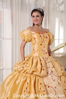 Off Shoulder Pick Ups Embroidery Gold Quinceanera Dress with Short Sleeves