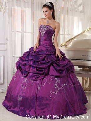 Taffeta Strapless Ruches Eggplant Purple Quinceanera Gowns for Cheap