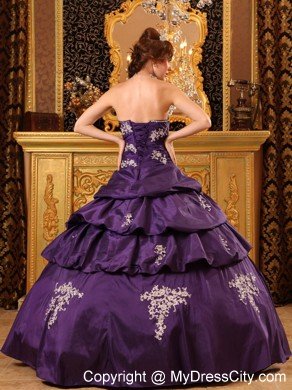 Sweetheart Taffeta Appliques Purple Dresses for Quinceanera